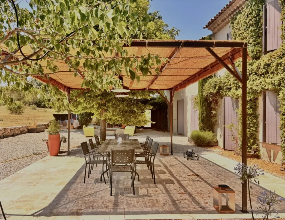 piscine-ombragé-1webp